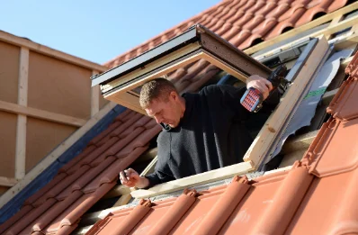 Pose de fenêtres de toit Velux à Burgnac